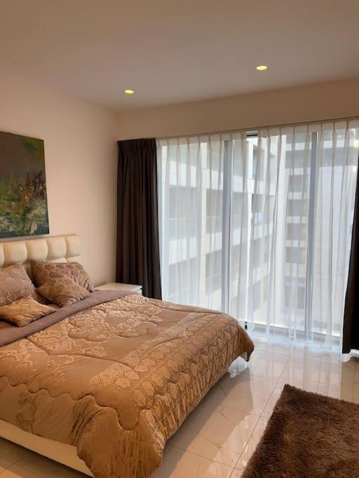 Modern Studio In The Heart Of Amman Exterior photo